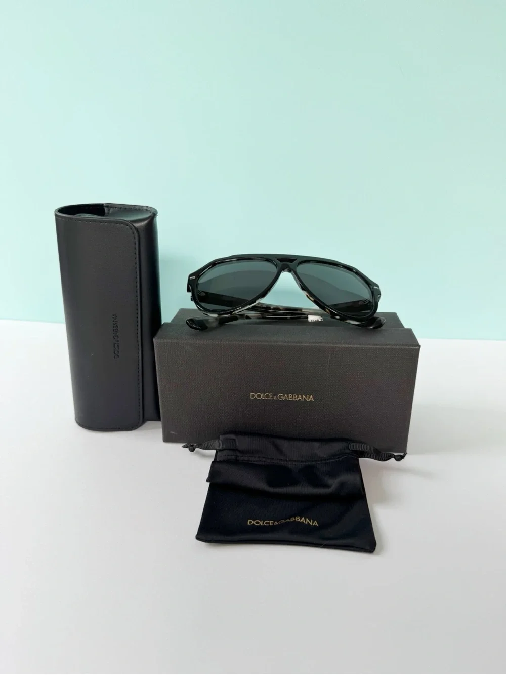 Dolce and Gabbana 4452 Black Pilot Sunglasses in Black/Grey Havana | NWT